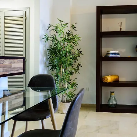 Marina With Sea Views, Pool And Parking Apartment Estepona