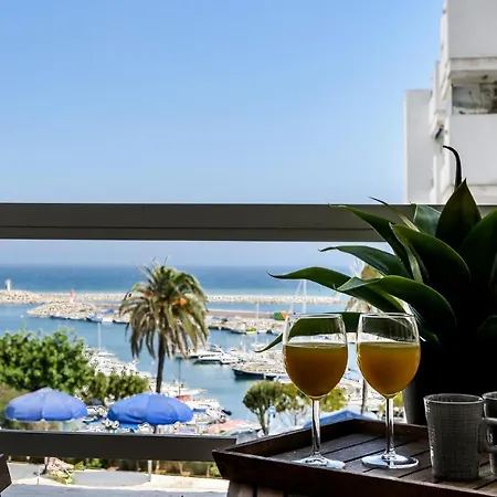 Marina With Sea Views, Pool And Parking Apartment Estepona