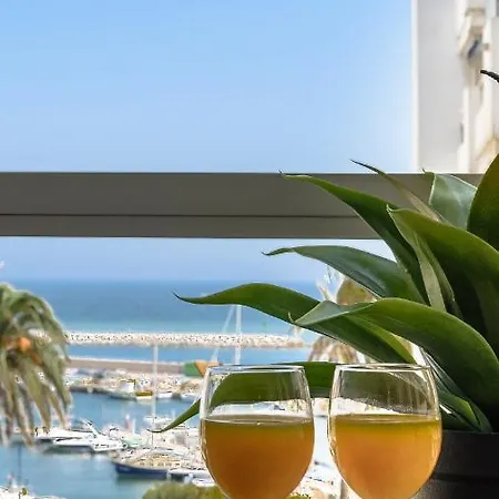 Apartment Marina With Sea Views, Pool And Parking Estepona